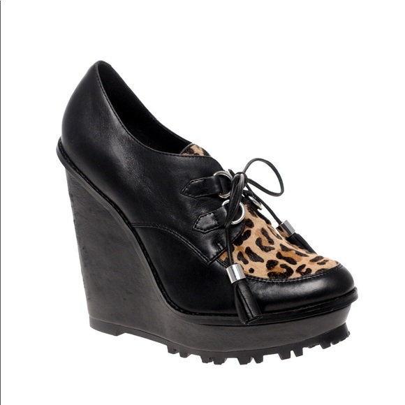Aldo Shoes - Vintage Y2K ALDO chunky black leather platform shoes with leopard print & tassel